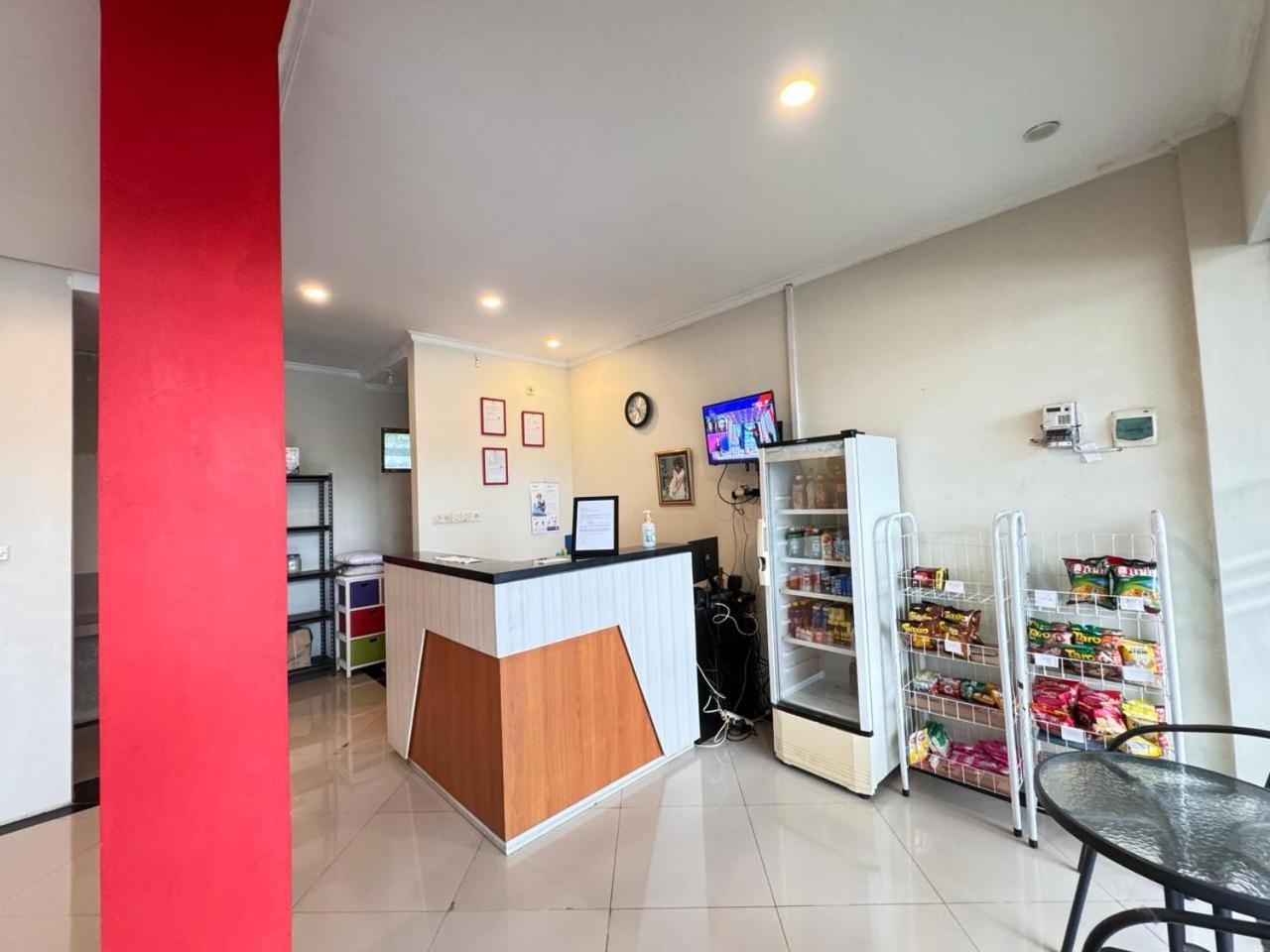 Fakhira Residence Hotel Cianjur Extérieur photo